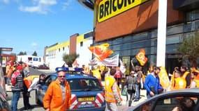 Manifestation des employés de Bricorama - Témoins BFMTV