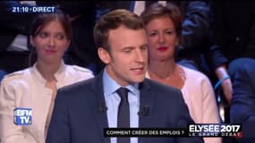 "Vous êtes un peu amnésique", lance Dupont-Aignan à Macron