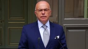 Le ministre de l'Intérieur Bernard Cazeneuve s'exprime sur la situation des migrants à Calais