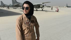 Niloofar Rahmani, première femme pilote d'Afghanistan. 