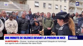 Fourgon pénitentiaire attaqué: les images de la minute de silence devant la prison de Nice, en hommage aux deux agents tués dans l'Eure