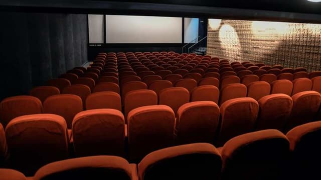 Le cinéma Saint Andre des Arts à Paris, le 6 mai 2020.