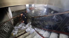 Des manifestants égyptiens ont incendié des bâtiments au Caire (photo) et tenté en vain de perturber le trafic sur le canal de Suez, après les décisions rendues par la justice en liaison avec le drame survenu en février 2012 dans le stade de Port-Saïd. /P