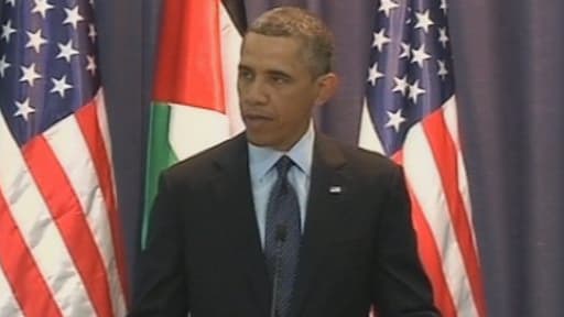 Barack Obama lors d'une conférence de presse conjointe avec le dirigeant palestinien Mahmoud Abbas à Ramallah en Cisjordanie, le 21 mars 2013