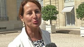 Ségolène Royal annoncera "la semaine prochaine" des "mesures extrêmement fermes" de lutte contre la pollution de l'air.