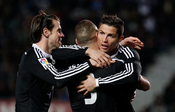 Gareth Bale (à gauche), Cristiano Ronaldo (de face) et Karim Benzema avec le Real Madrid en février 2015