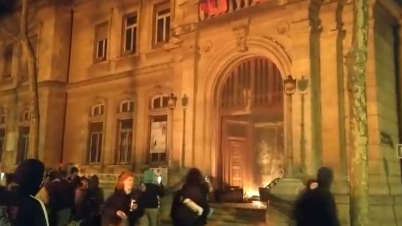 Un début d'incendie dans la mairie du 4e arrondissement de Lyon.