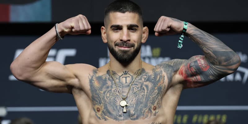 Ilia Topuria avant son combat contre Charles Oliveira à l'UFC, le 28 juin 2025