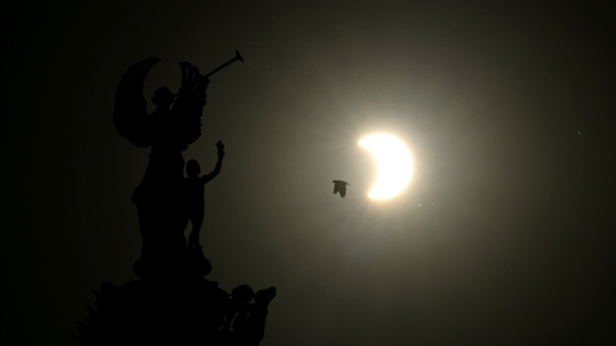 Une éclipse annulaire de soleil, le mercredi 2 octobre 2024, vue depuis Buenos Aires, en Argentine Une éclipse annulaire de soleil, le mercredi 2 octobre 2024, vue depuis Buenos Aires, en Argentine