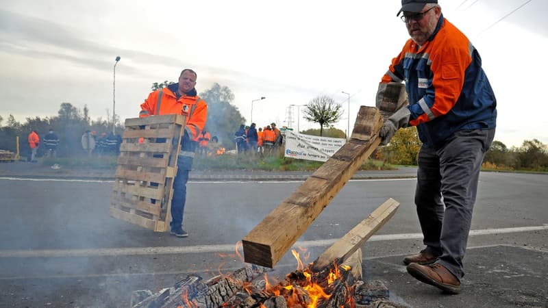 Des salariés d'Ascoval manifestant en octobre.