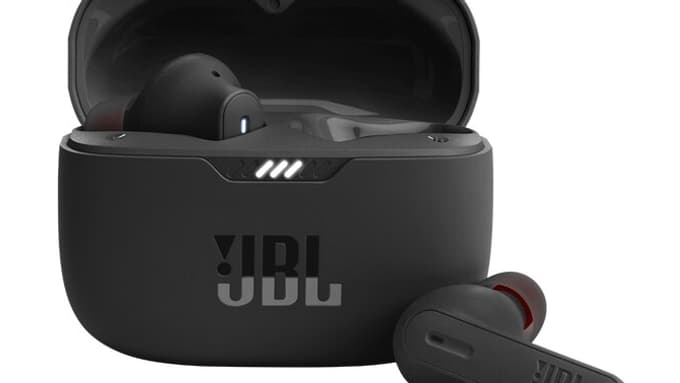Les JBL Tune 235NC TWS. Les JBL Tune 235NC TWS.