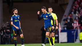 Cristiano Ronaldo s'emporte contre l'arbitre lors d'Atlético-Manchester United en Ligue des champions, le 23 février 2022