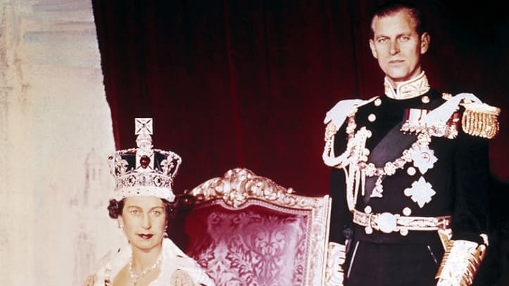 La reine Elizabeth et le prince Philip, le jour de son couronnement, le 2 juin 1953. La reine Elizabeth et le prince Philip, le jour de son couronnement, le 2 juin 1953.