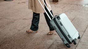 Si vous partez en avion, il y a de nombreux objets interdits (photo d'illustration).