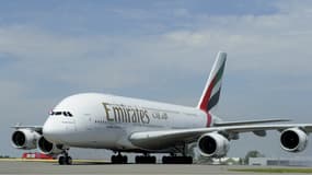 La compagnie aérienne Emirates a tenté de licencier Mahchid Modjaverian à trois reprises.