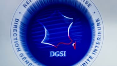 Ecusson de la DGSI.