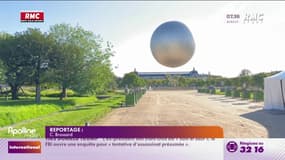 Des parisiens émus disent adieu à la vasque olympique 
