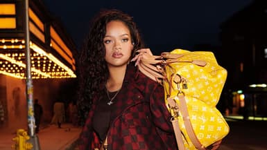 La dernière campagne Louis Vuitton avec Rihanna.