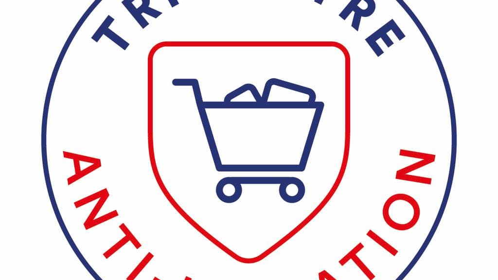 Logo trimestre anti-inflation pour les trois mois qui finissent en juin
