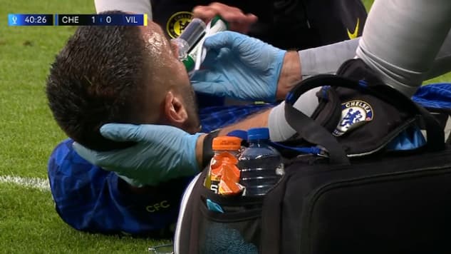 Ziyech soigné pour son épaule douloureuse avec Chelsea