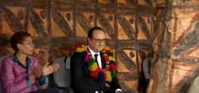Hollande "supplié" de porter une tenue traditionnelle à Wallis