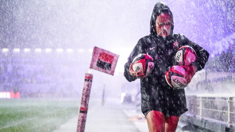 La pluie au stade Mayol de Toulon, le 21 septembre 2025. 