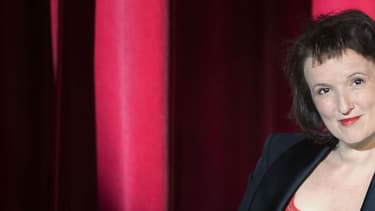 Anne Roumanoff joue son spectacle "Aimons-nous les uns les autres"