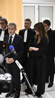 En prison, Nicolas Sarkozy va rester administrateur du groupe Accor  