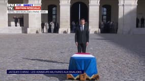 Hommage militaire rendu à Jacques Chirac: la sonnerie aux morts retentit dans la cour des Invalides