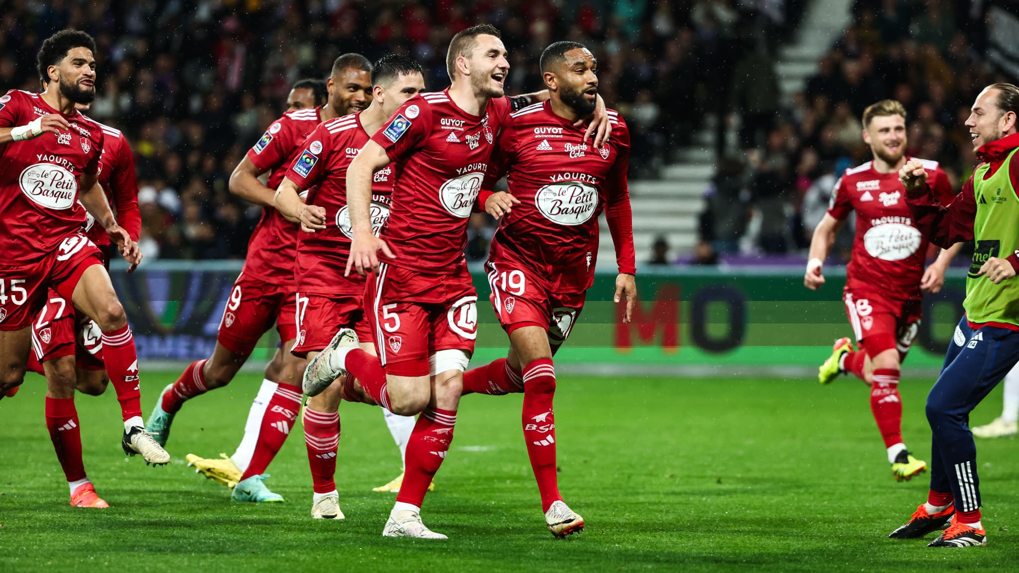 Brest jouera la Ligue des champions, Lille peut s’en vouloir, l’OL et Lens seront européens thumbnail