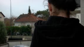 Magali, policière de 46 ans, lève le tabou des suicides chez les membres des forces de l'ordre.