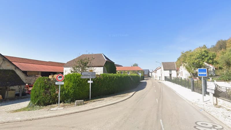 La rue des Tilleuls à Bourguignons.