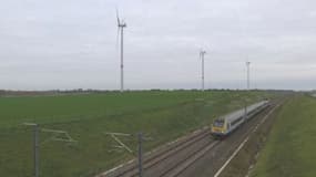 En Belgique, des trains entre Louvain et Liège sont alimentés par une énergie verte, l'éolien.