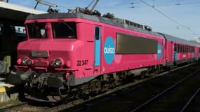 Un train "Ouigo Train Classique" présentée par SNCF Voyageursà la gare de Bercy, à Paris, le 11 avril 2022