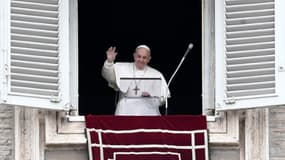 Le pape François à l'issue de la prière dominicale de l'Angelus sur la place Saint-Pierre à Rome, le 1er mars 2020