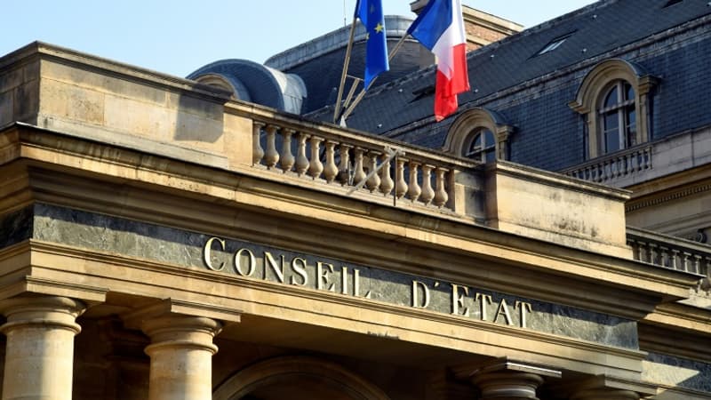 Grenoble: le Conseil d'Etat confirme l'interdiction du port du burkini dans les piscines municipales