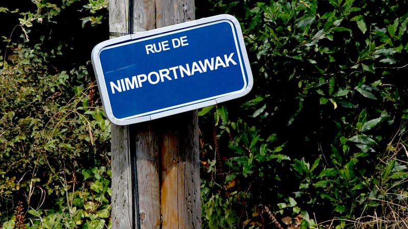 Il arrive que les texte des plaques de rues ne soient pas vérifiées comme elles devraient l'être... cela donne des inscriptions cocasses.