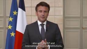 Emmanuel Macron annonce une aide supplémentaire pour l'Ukraine, le 5 mai 2022.