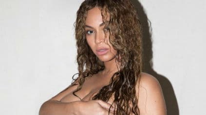 Beyoncé a annoncé qu'elle était enceinte de jumeaux.