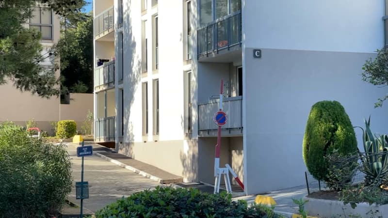 L'appartement de la victime semble avoir été abandonné dans l'urgence dans cette résidence privée de Saint-Raphaël.