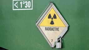 Un panneau signalant des éléments radioactifs (photo d'illustration)