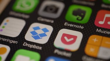 Malgré les risques inhérents à la politique de sécurité de l’entreprise, les utilisateurs n'hésitent pas à s'abonner à des services de stockage ou de messagerie en ligne grand public, par souci d'efficacité.