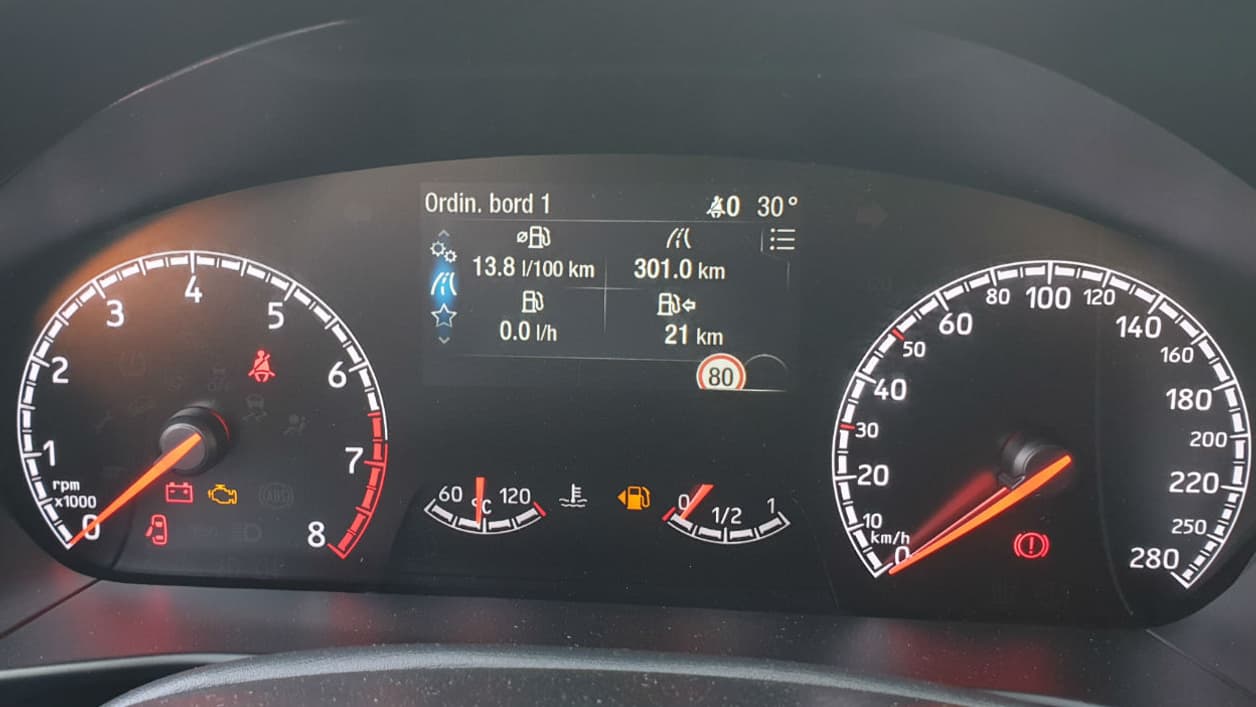 Le bilan consommation de notre essai: 14 litres aux 100, ce qui reste assez logique quand on adopte une conduite sportive.