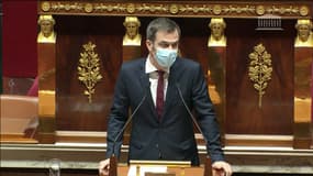 Olivier Véran défend à l'Assemblée nationale, samedi 24 octobre 2020, la prolongation jusqu'au 16 février de l'état d'urgence sanitaire