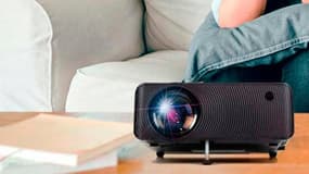 Quel est ce vidéoprojecteur à moins de 150€ qui fait un carton sur le site E.Leclerc ?