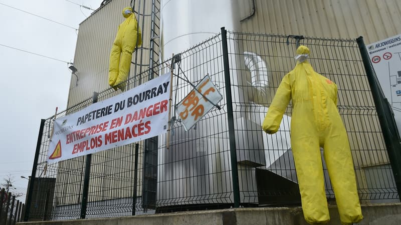 Sise à Saint-Mars-la-Briere, "La papeterie du Bourray" est l'une des trois usines d'Arjowiggins.