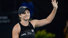 L'Australienne Ashleigh Barty en communion avec son public, le 5 janvier 2022  
