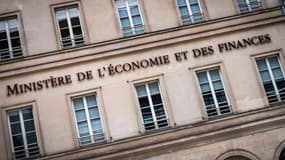 Réduire la dette : "Je verse 50€ par mois à l'État" 