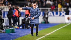 Luis Enrique sur le banc lors d'Auxerre-PSG, le 23 janvier 2026.