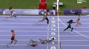 La chute impressionnante d'Ambra Sabatini au 100 mètres des Jeux paralympiques, le 7 septembre 2024